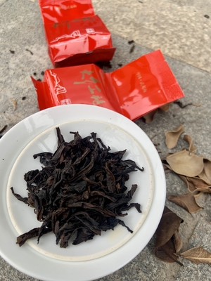 Temperatura de fabricação de 100°C revelando a essência frutífera do chá Pu Erh envelhecido