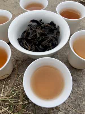 Temperatura de fabricação de 100°C revelando a essência frutífera do chá Pu Erh envelhecido
