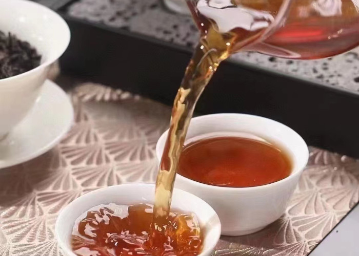 Chá preto Shan Xiaochong 80g caixa de presente em lata chá Wuyi Shan Xiaochong Lianyun fábrica de chá por atacado